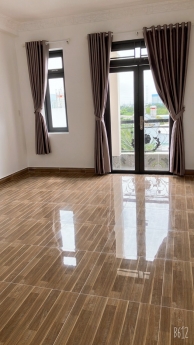 BÁN NHÀ ĐƯỜNG HUỲNH THỊ HAI Q12, HXH 8M, 47M, 5 TỶ