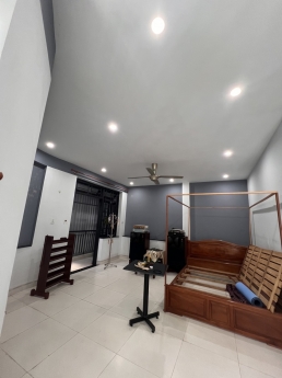 Gò vấp , cực rẻ , 200m2 , 4 tầng , chỉ nhỉnh 50tr 1m2 , Hẻm nhựa xe tăng , Kinh doanh đỉnh.