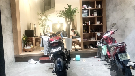 chủ gấp bán nhà đường hoàng văn thụ phường 12  quận  tân bình.
 GIÁ NHỈNH 10