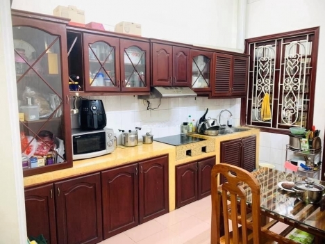 BÁN NHÀ DÂN XÂY SIÊU HIẾM BỒ ĐỀ , VỊ TRÍ ĐẸP, GẦN PHỐ, NHIỀU TIỆN ÍCH, 62M2x4T