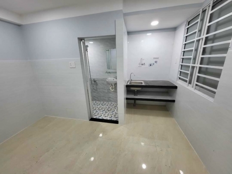 Cực HOT, CHDV 5 tầng có dòng tiền 64 tr/ tháng, Phan Văn Trị - P11- Bình Thạnh, Chỉ 11.5 tỷ