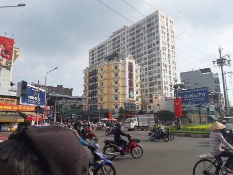 MẶT TIỀN KINH DOANH-16.6 TỶ-100m2-NGÃ 4-QUẬN 11