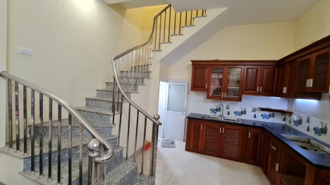 Chính chủ gửi bán nhà phố cổ Lê Lợi Hà Đông- tiện ích ngập tràn, trung tâm Quận