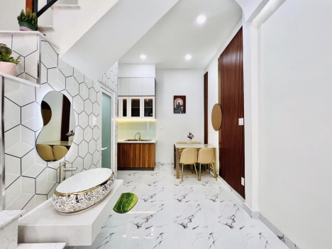 CHÀO BÁN SIÊU PHẨM MINI ĐẸP P14 GV
ĐC: Đường Số 59 F.14 Gò Vấp, 23.3M2, 3.58 TỶ