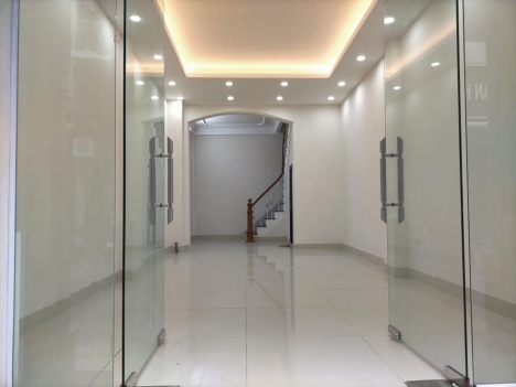 SIÊU PHẨM ĐỐNG ĐA - PHÂN LÔ - Ô TÔ - - KINH DOANH - VỊ TRÍ CỰC ĐẸP HOÀNG