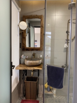 BÁN GẤP NHÀ MẶT TIỀN NGUYỄN KHUYẾN BÌNH THẠNH-75M2-6 TẦNG BTCT- NGANG4,5 M-5PN-CÓTHANGMÁY-NHỈNH 12