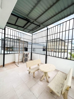 BÁN GẤP NHÀ NỞ HẬU Đ.HOÀNG HOA THÁM NGANG 4.5 - 5 TỶ