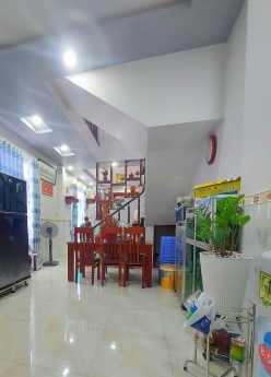 Bán Nhà HXH 1/ Thông, Nguyễn Văn Lượng, Gò Vấp, 60m2, Giá Rẻ, 3.Tỷ