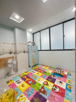 Bán Nhà Xe Hơi Vào Nhà P11 Gò Vấp, 50m2, Giá Rẻ, Ngang Khủng, Hơn 3. Tỷ