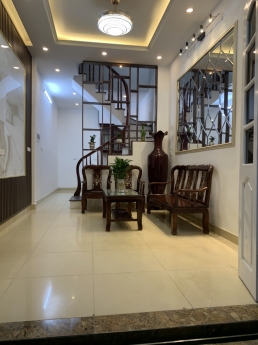 Bán nhà ngõ 445 Nguyễn Khang,Cầu Giấy - nhà đẹp ở ngay, an sinh đỉnh 30m2 giá 4.15 tỷ