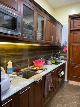 LÔ GÓC, cách phố vài bước chân- Nguyễn Chí Thanh 78m x 4 tầng, giá 8.6 tỷ.