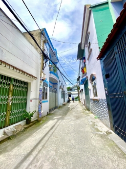 Nhà ngộp Bank cần bán, Phan Huy Ích, P12,Gò Vấp.