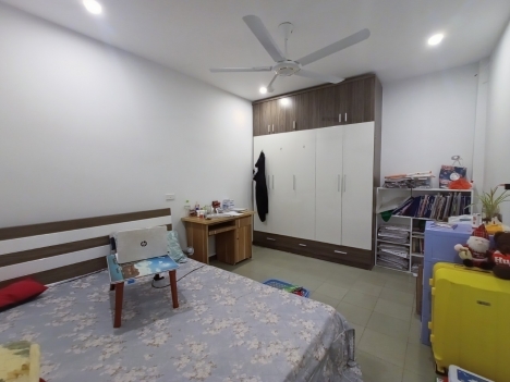 LÔ GÓC Kim Ngưu , 41m2 , mới đẹp , Oto , CHỈ 3,5 TỶ