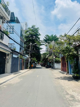 Bán nhà đường Nguyễn Thái Sơn- ngay ĐH Công Nghiệp, 5,5x16,5m, HXH, khu dân trí cao - nhỉnh 6 tỷ