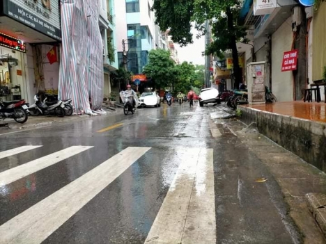 SIÊU PHẨM ĐỐNG ĐA - PHÂN LÔ - Ô TÔ - - KINH DOANH - VỊ TRÍ CỰC ĐẸP HOÀNG