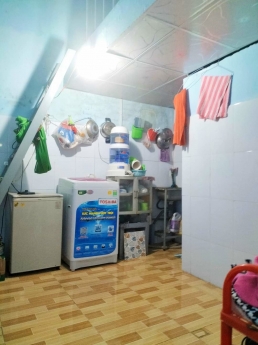 Cực Hot. Chỉ 4.95 tỷ sở hữu ngay nhà 2 tầng, 80 m2, 10 phòng cho thuê dòng tiền 20 triệu, Linh Đông