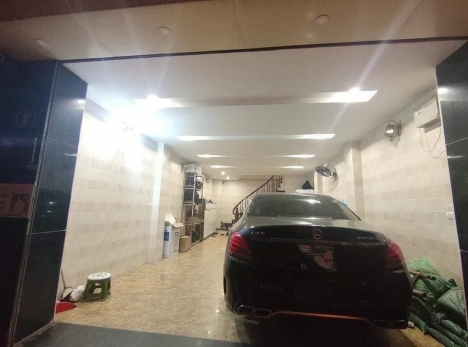 Bán nhà Minh Khai oto vào nhà kinh doanh đỉnh , Dt :40m2 , Tầng : 6 , Mt:4.55m2 , Giá : 9,7 Tỷ!!!