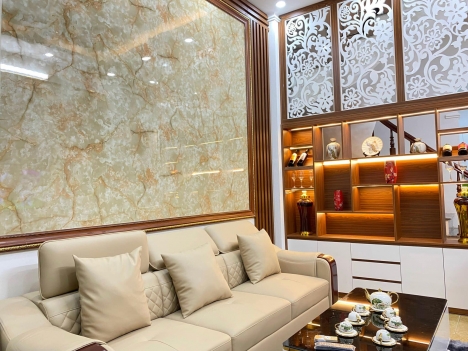BÁN NHÀ HOÀNG VĂN THÁI QUẬN THANH XUÂN 80M2 MT 5M CHỈ 8.4 TỶ Ô TÔ VÀO NHÀ
