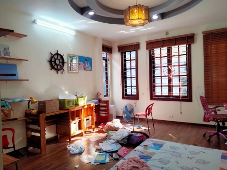 Bán nhà Trung Phụng 50m2 x5T, MT 4m,  Ô TÔ nhỉnh 4 tỷ