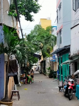 HXH ÔTÔ NGỦ NHÀ, GẦN LÊ VĂN QUỚI, BỐN XÃ, NGANG HIẾM 5.2M, DÒNG TIỀN CHO THUÊ 12TRIỆU, NHÀ RẤT MỚI