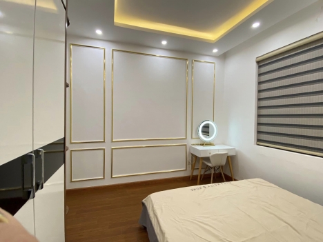 BÁN NHÀ HOÀNG VĂN THÁI QUẬN THANH XUÂN 80M2 MT 5M CHỈ 8.4 TỶ Ô TÔ VÀO NHÀ