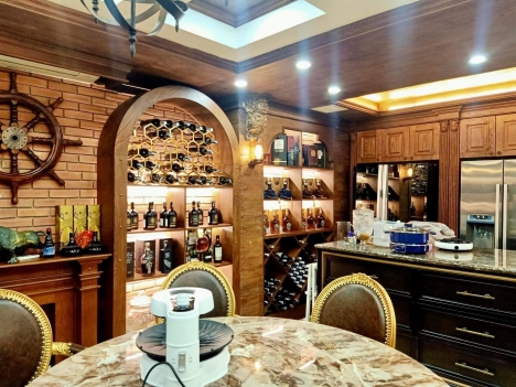 BIỆT THỰ SIÊU VIP - HOÀNG QUỐC VIỆT 200m2 - giá chào 76 tỷ
 ĐẲNG CẤP - TẶNG TOÀN BỘ NỘI THẤT SỊN