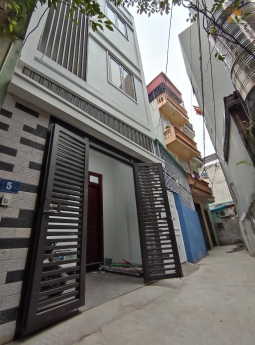 HIẾM ĐỊNH CÔNG - 2 MẶT THOÁNG TRƯỚC SAU – GẦN Ô TÔ TRÁNH - BÃI ĐỖ XE Ô TÔ CẠNH NHÀ