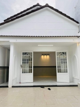 Mua đât tặng nhà mới 118m2 - Huỳnh Tấn Phát - Nhà Bè