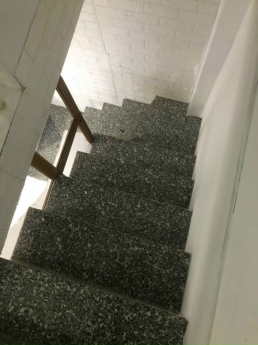 Phương 3 , Gò Vấp , 3 Tầng , Hẻm thông thương , Gần sân bay 3phut , Gần CV Gia định.2tyx