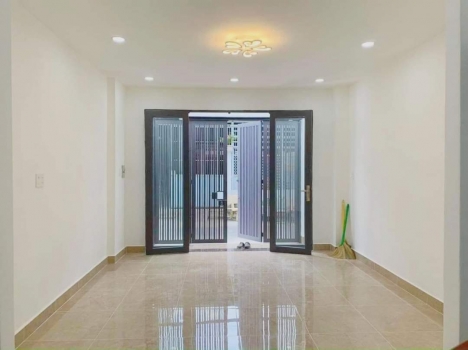 ĐỊNH CƯ BÁN GẤP NHÀ TÂN PHÚ, HXT THẲNG TRỤC, SÁT MẶT TIỀN THOẠI NGỌC HẦU, GẦN UBND TÂN PHÚ, NHÀ MỚI