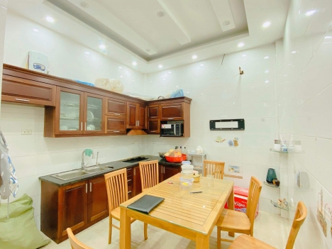 Bán nhà Khương Đình, 35m2, 2 thoáng trước sau, ngõ xe tải nhỏ 5,2 tỷ.