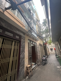 CHỦ CẦN BÁN NHÀ PHÚ ĐÔ 32m2 x 5 T NHỈNH 3 TỶ Ô TÔ KD