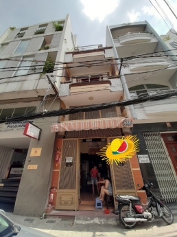 Bán nhà đường Nguyễn Thị Minh Khai, P.5, Quận 3 HXH 10m