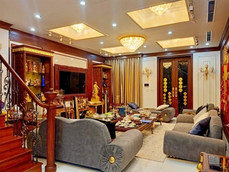 BIỆT THỰ SIÊU VIP - HOÀNG QUỐC VIỆT 200m2 - giá chào 76 tỷ
 ĐẲNG CẤP - TẶNG TOÀN BỘ NỘI THẤT SỊN
