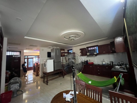 Víp Nhất Thanh Khê, Nhà 4 Tầng, Mặt Tiền 6M, Tặng Nội Thất, 70m2, Chỉ 4 Tỷ nhỏ