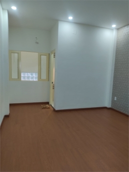 NHÀ ĐẸP VÀO Ở NGAY ĐƯỜNG NHỰA 8M, TÂN PHÚ 63 M2, 4 TẦNG