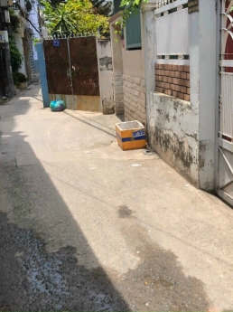 Phương 3 , Gò Vấp , 3 Tầng , Hẻm thông thương , Gần sân bay 3phut , Gần CV Gia định.2tyx
