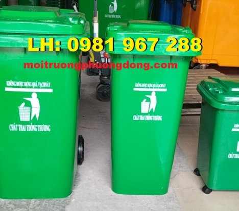 Thùng rác nhựa HDPE màu xanh 120L