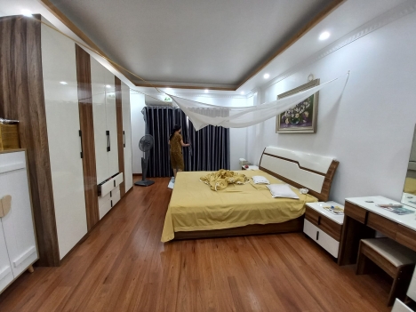 BÁN NHÀ HOÀNG NGÂN, Ô TÔ, KINH DOANH, LÔ GÓC, 45m2 4T GIÁ 7 TỶ