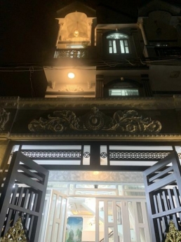 Nhà 4 tầng sang trọng 5x12m Huỳnh Tấn Phát chỉ nhỉn 6 tỷ