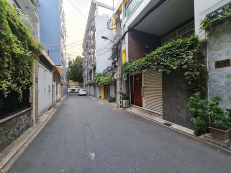 NHÀ VIP PHỔ QUANG QTB SÁT MT  5.2 X 19M GIÁ 20,5 TỶ