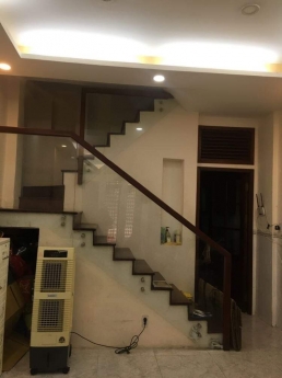 NHÀ ĐẸP, GIÁ TỐT tiện kinh doanh nhà HXH Hai Bà Trưng, P.8, Quận 3