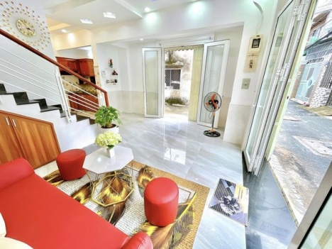 CĂN GÓC 2 MẶT TIỀN QUẬN GÒ VẤP GIÁ SIÊU RẺ CHỈ 4TY600