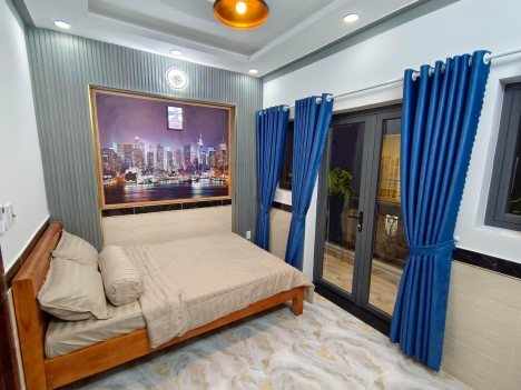 Bán nhà Lê Văn Sỹ P1 Tân Bình 44m2, 3 tầng  BTCT, hxh, giá chỉ 3 tỷ nhỉnh TL