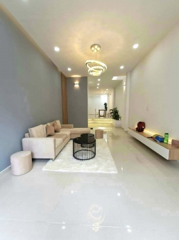 Nhà ĐẸP TRƯỜNG THỌ - TP THỦ ĐỨC - 4 X 16 - xe HƠI đậu cửa.