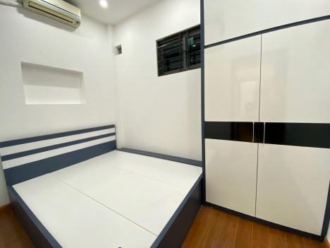 BÁN NHÀ HOÀNG VĂN THÁI QUẬN THANH XUÂN 80M2 MT 5M CHỈ 8.4 TỶ Ô TÔ VÀO NHÀ