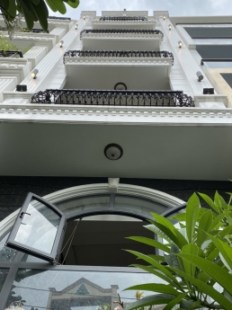 Cần Bán Nhà Mặt Tiền P.12 Bình Thạnh - 6 Tầng Thang Máy - 4.5x14m - 63m2 - Gara OTO - Chỉ 12.X Tỷ