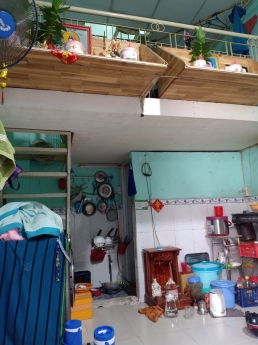 Chủ Kẹt tiền cần bán gấp căn nhà Âu Cơ , P9, TB. 14m2, nở hậu. Giá 2.1tỷ. A047