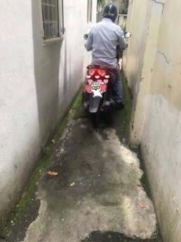 Bán nhà 1 gác gỗ suốt hẻm 947 CMT8 Tân Bình DT đất 36m2