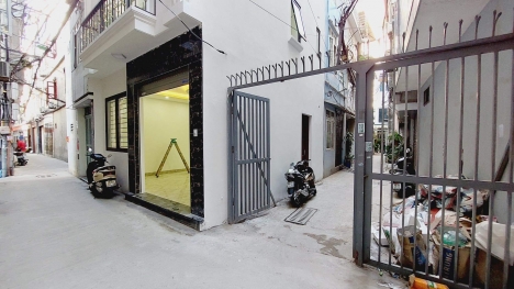 HỒ TÙNG MẬU-LÔ GÓC-NGÕ TO KINH DOANH-40M RA PHỐ-CHỈ 5 TỶ
